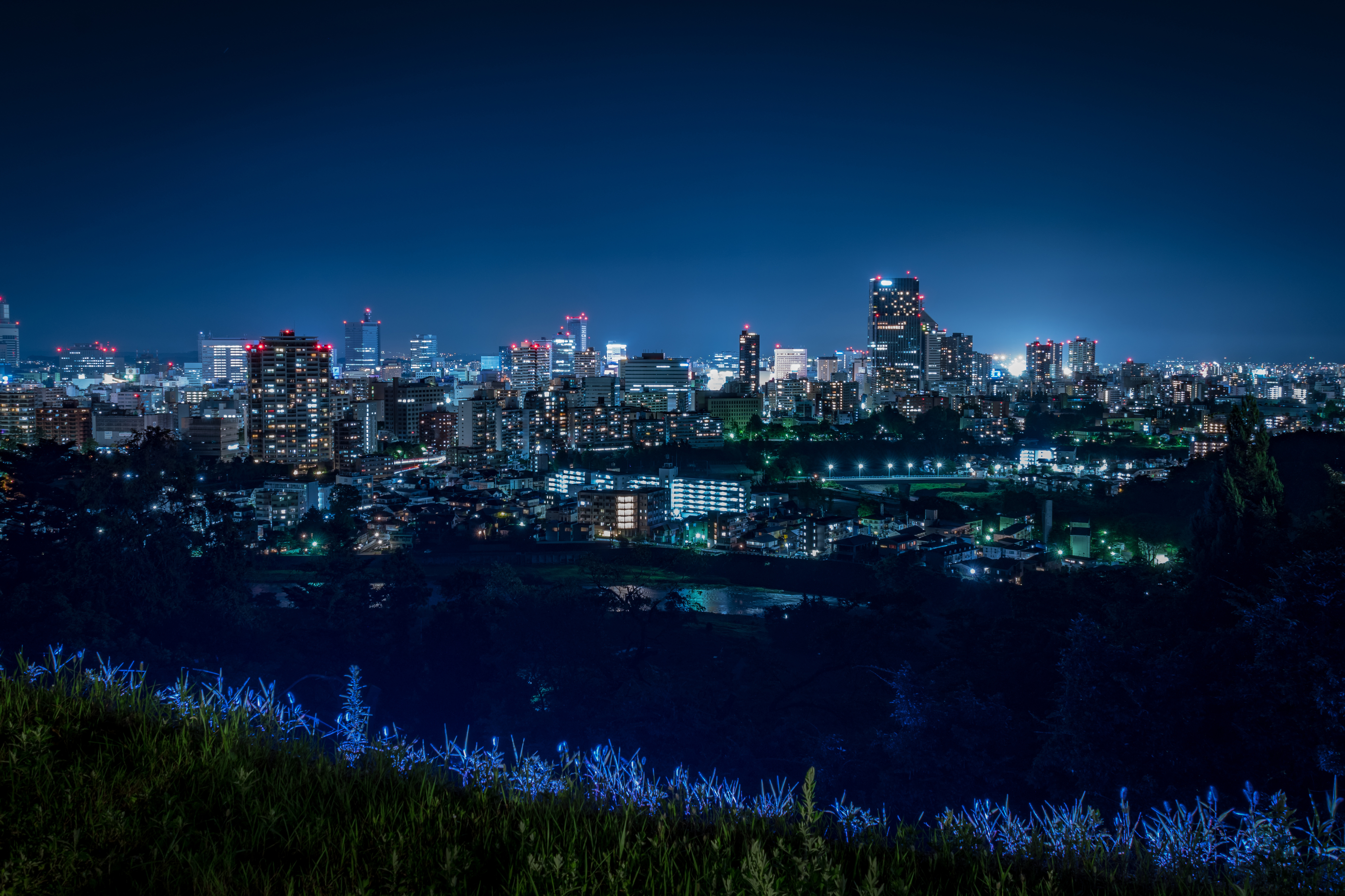 国分町の夜景とハルビジョンのCG合成画像